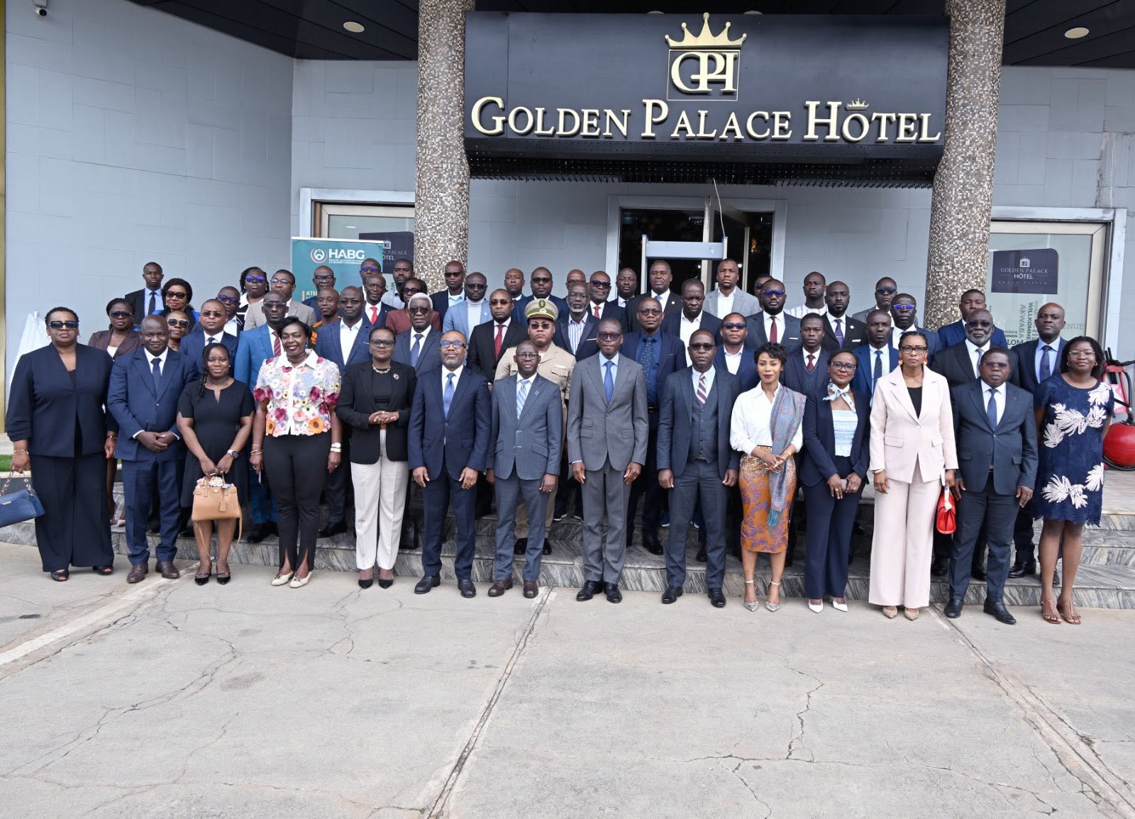 Cérémonie d' ouverture de l’atelier national de validation de l’avant-projet de loi relatif à la protection des lanceurs d’alerte en Côte d’Ivoire..